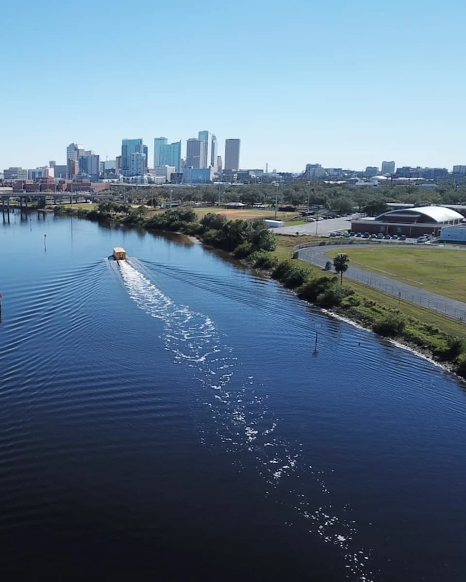 Tampa Florida commercial skyline
